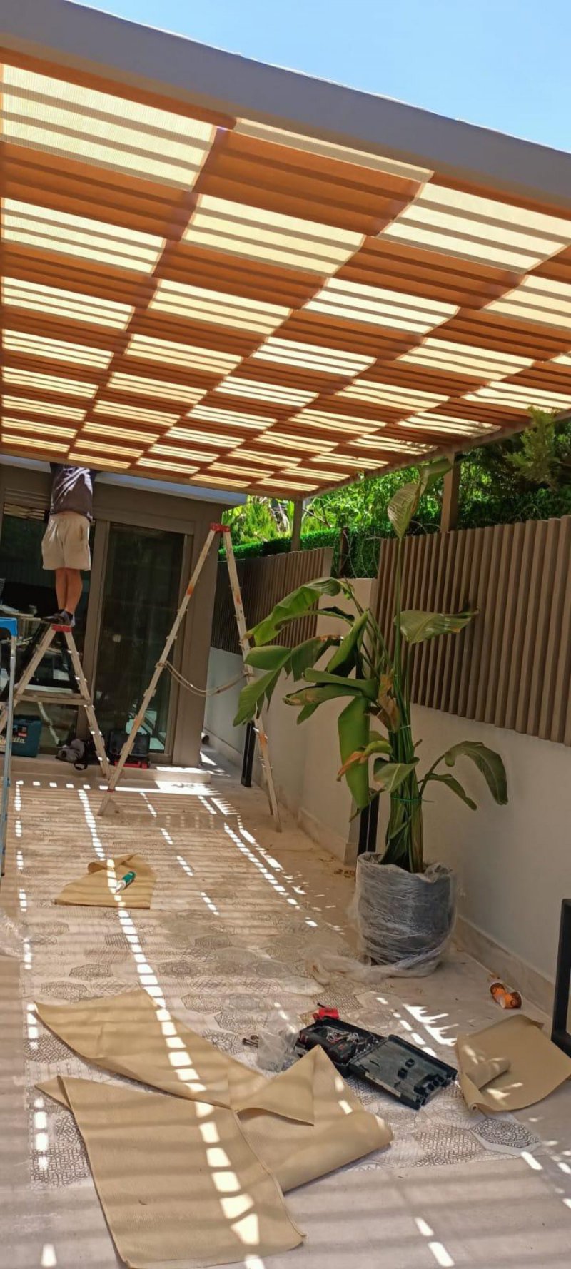 Gölgelik Alakart Gölgeliği